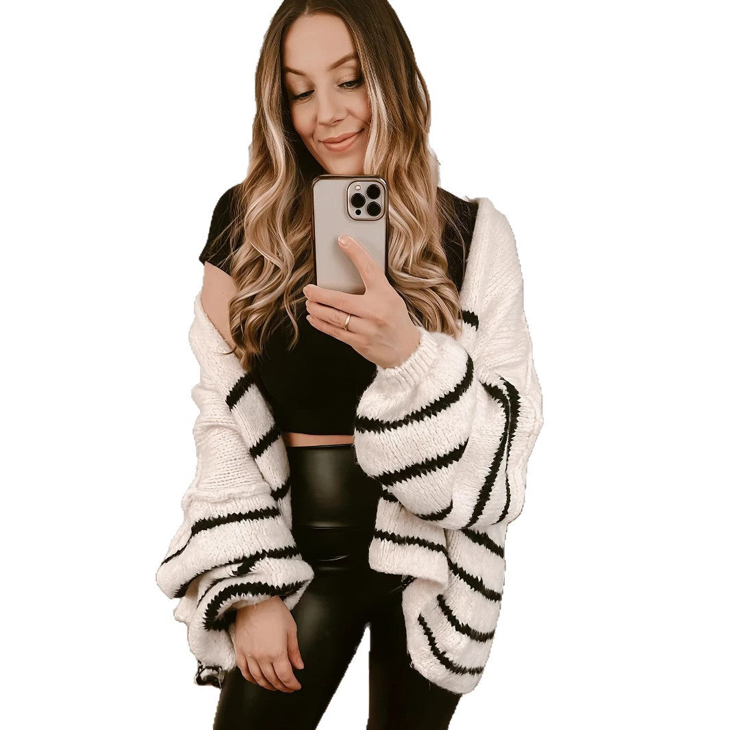 Damen Strickjacke mit voluminösen Ärmeln und modischen Streifen R&B