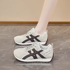 Damen Sportliche Sneaker mit atmungsaktiven Mesh-Einsätzen und verstärktem Fußbett