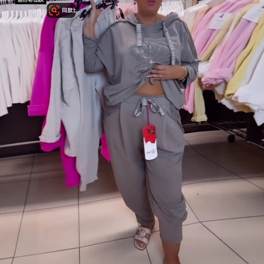 Damen nan entspanntes Lounge-Set mit Blüten-Pailletten-Hoodie, Kordelzug und weiter Bundfaltenhose R&B