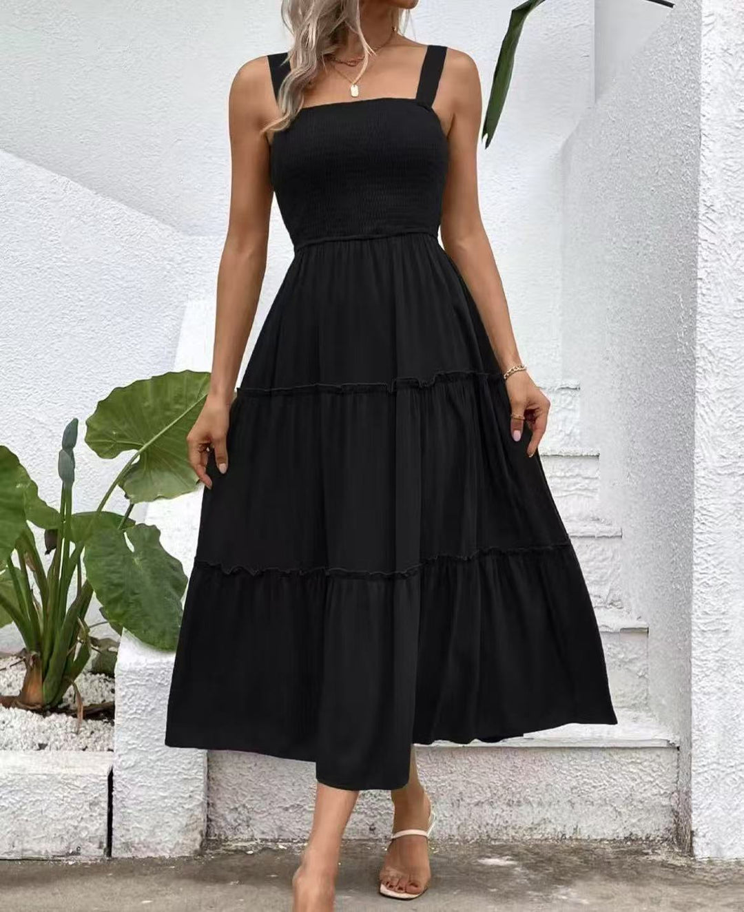 Damen Maxikleid mit elastischem Bustier und fließendem Rock R&B