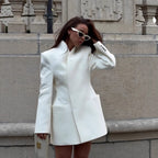 Damen elegante Blazerjacke mit Taschen und modernem Schnitt R&B