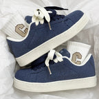 Damen Sneakers im sportlichen Stil mit hochwertiger Oberflächenstruktur