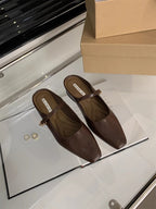 Damen elegante Slip-On Pantoletten mit verstellbarem Riemchen und komfortablem Fußbett R&B