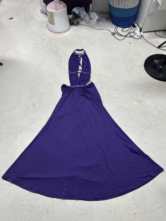 Damen Maxikleid mit tiefem V-Ausschnitt und elegantem Rückendetail R&B