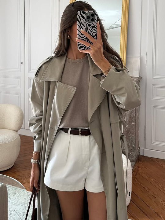 Damen eleganter Trenchcoat mit minimalistischem Design und praktischen Taschen R&B