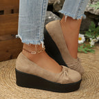 Damen Wedge-Pantoletten mit dekorativem Schleifenakzent und modischem Design R&B