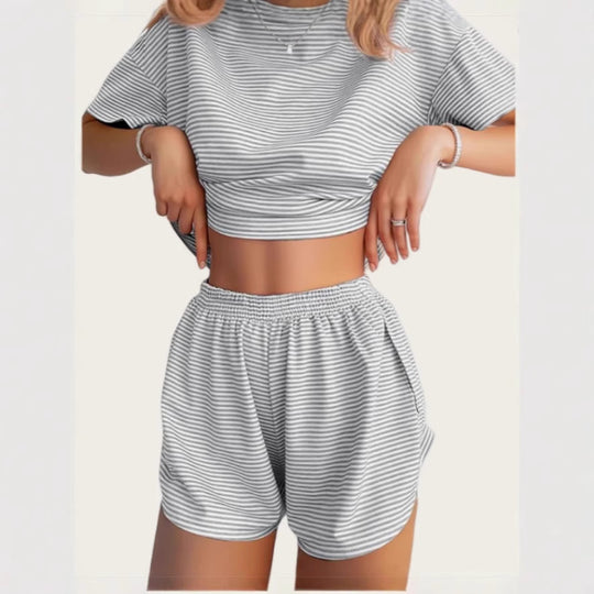Damen Lässiges Streifen-Set mit weitem T-Shirt und Shorts R&B