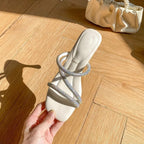 Damen elegante Sandalen mit funkelnden Strassverzierungen und transparentem Absatz R&B