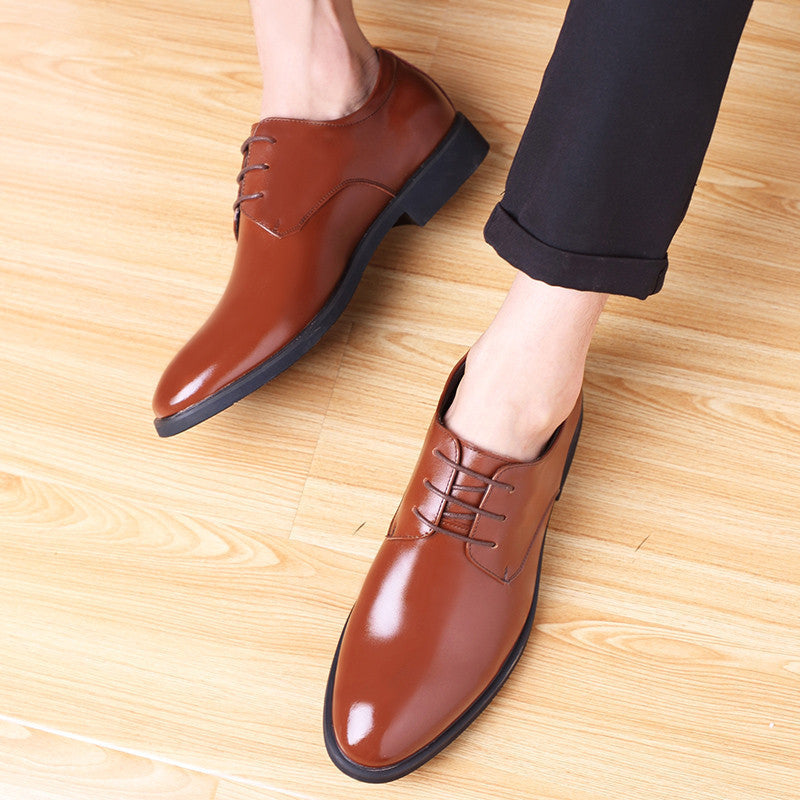 Herren Schnürschuhe im eleganten Design von R&B