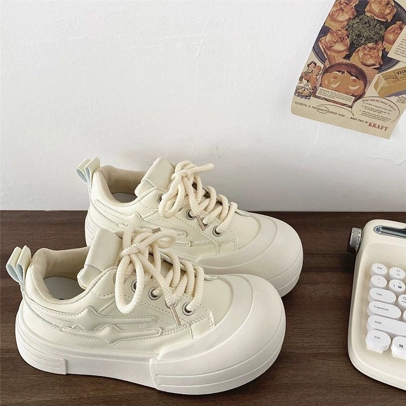 Damen Sneakers mit dicker, dämpfender Sohle und atmungsaktivem Obermaterial R&B