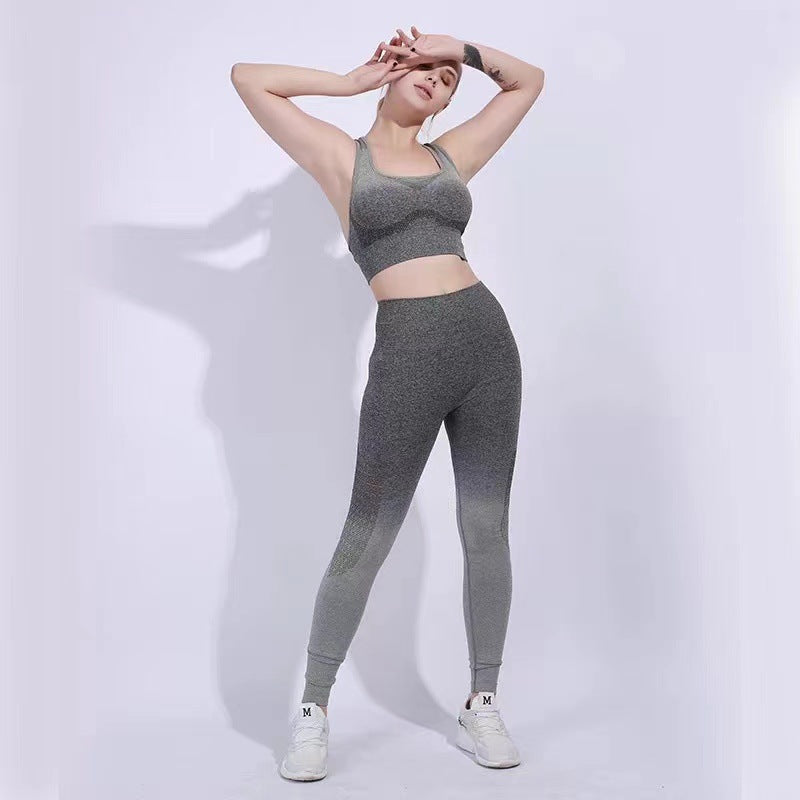 Damen Sportliches Fitness-Set mit atmungsaktivem Material und hoher Flexibilität R&B