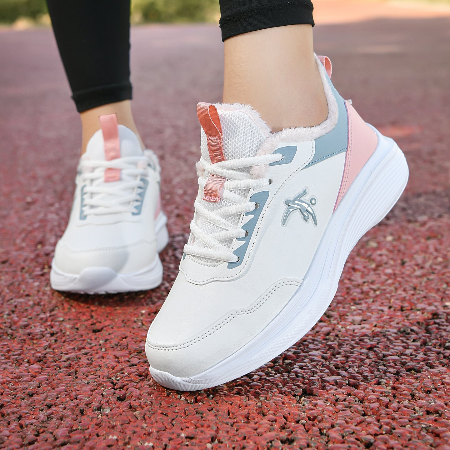Damen Lauf- und Freizeitsneaker mit atmungsaktivem Obermaterial und komfortabler Dämpfung R&B