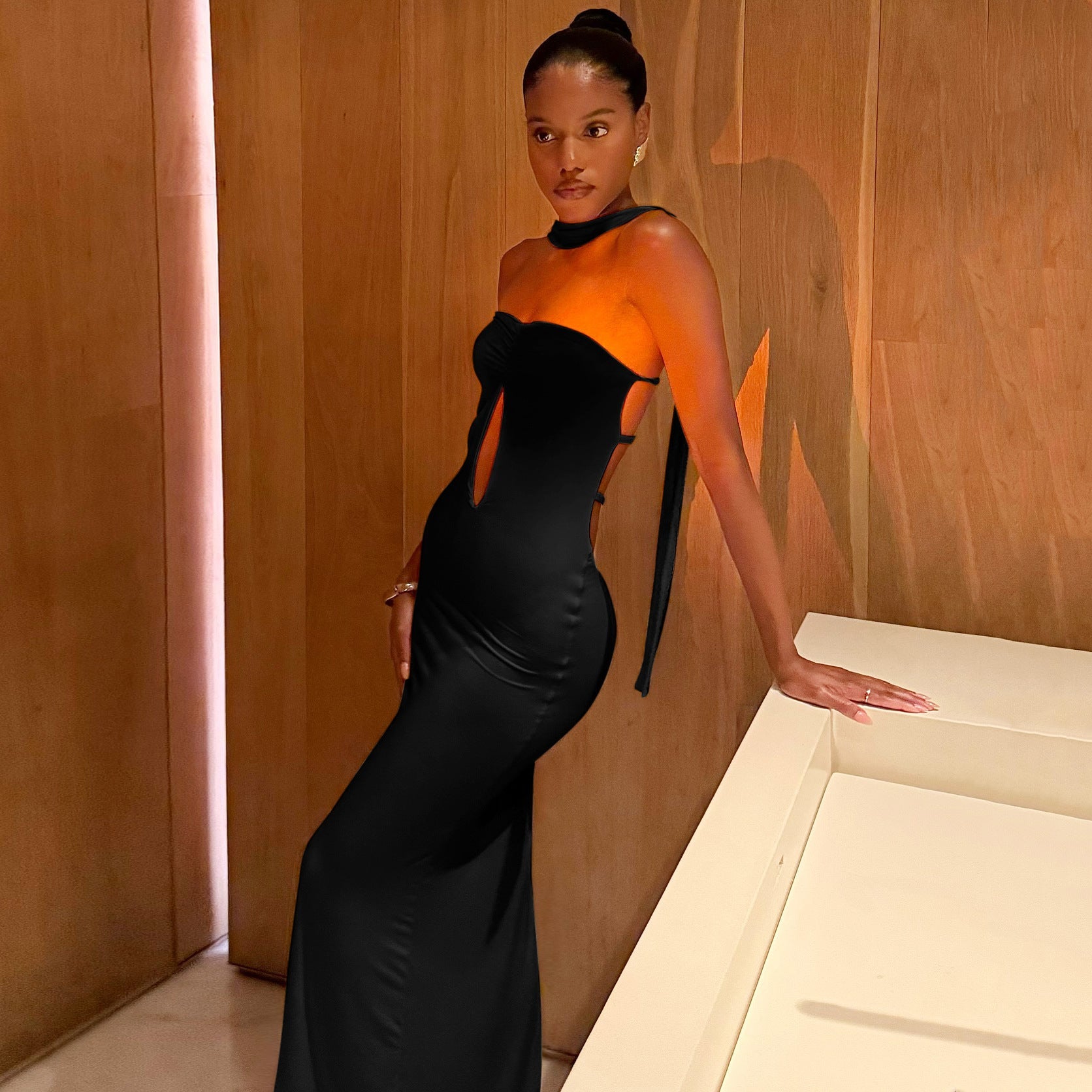 Damen Eleganter Bodycon Jumpsuit mit Cut-Out-Details R&B