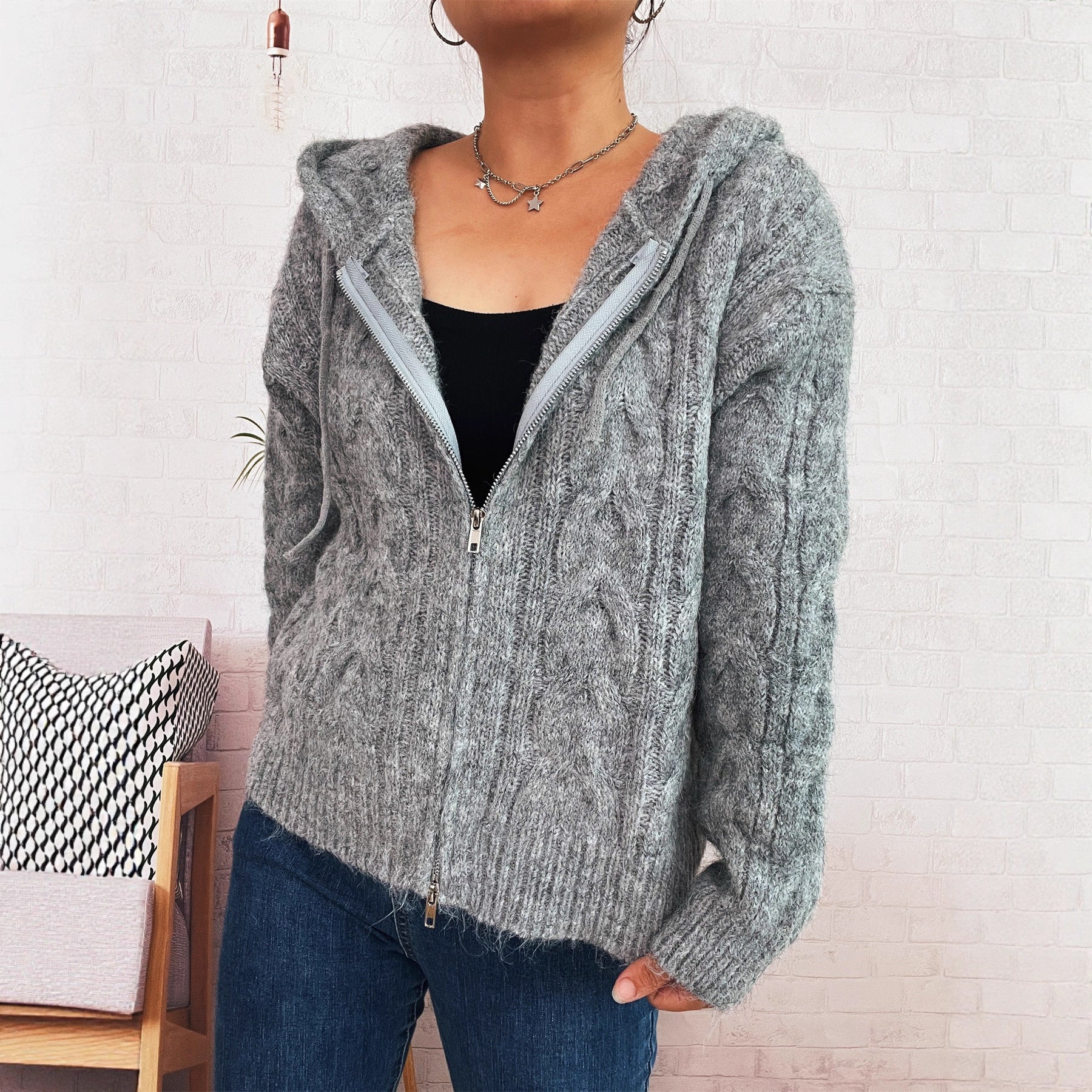 Damen kuschelige Grobstrickjacke mit Kapuze und Reißverschluss R&B