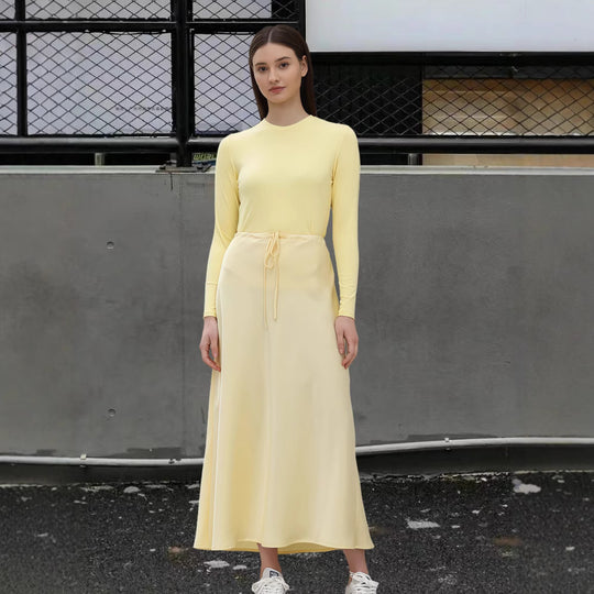 Damen Fließendes Maxikleid mit eleganten langen Ärmeln und taillierbarem Bund R&B