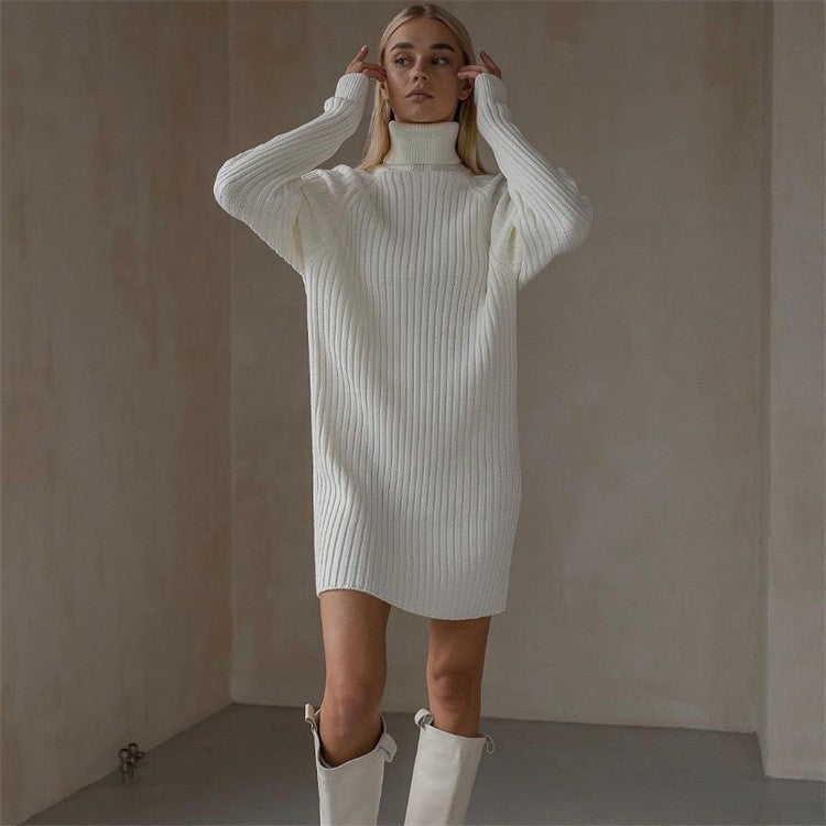 Damen Strickkleid mit hohem Kragen und großen Ärmeln R&B