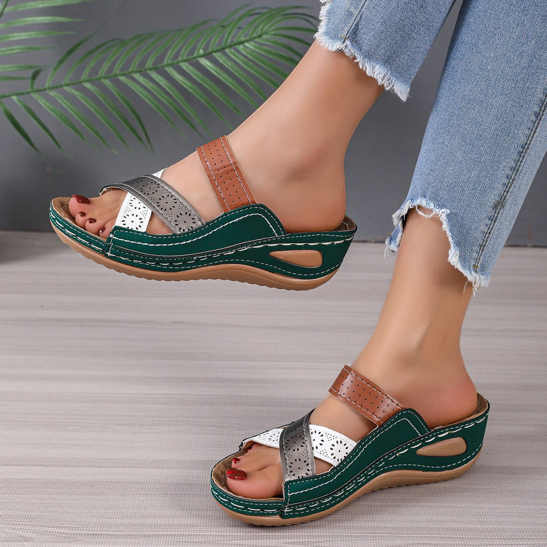 Damen Komfortable Clogs mit modischem Riemendesign R&B