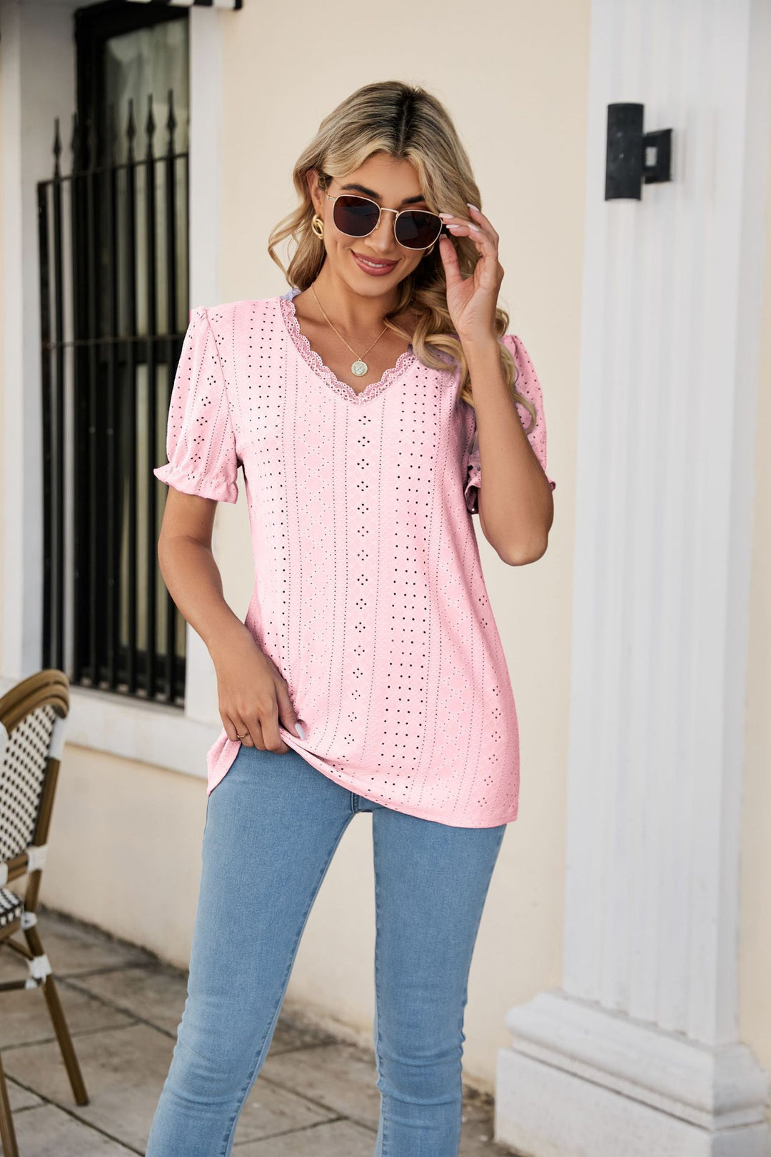 Damen Bluse mit luftigen Rüschen und durchbrochenem Design R&B