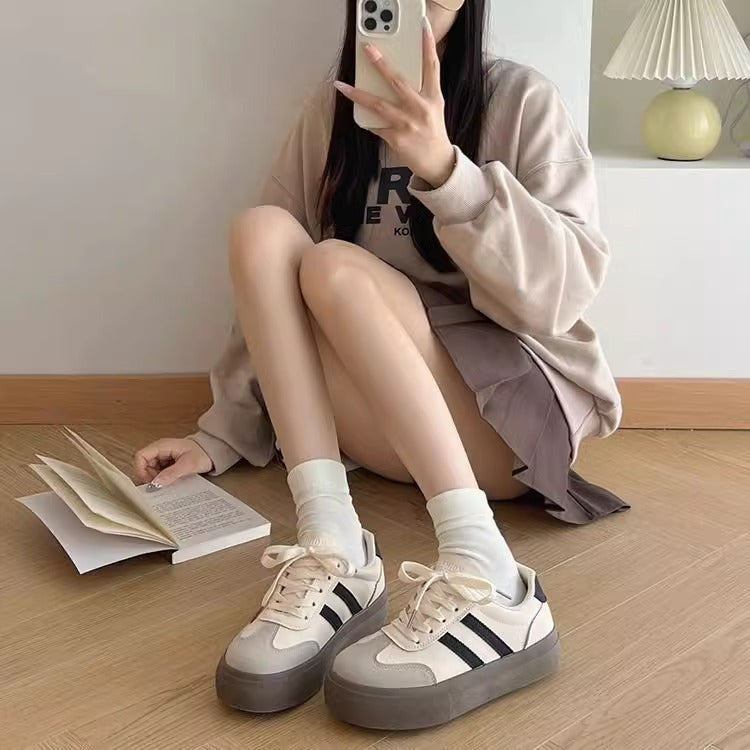 Damen Freizeit Sneakers mit ergonomischer Passform und rutschfester Sohle R&B