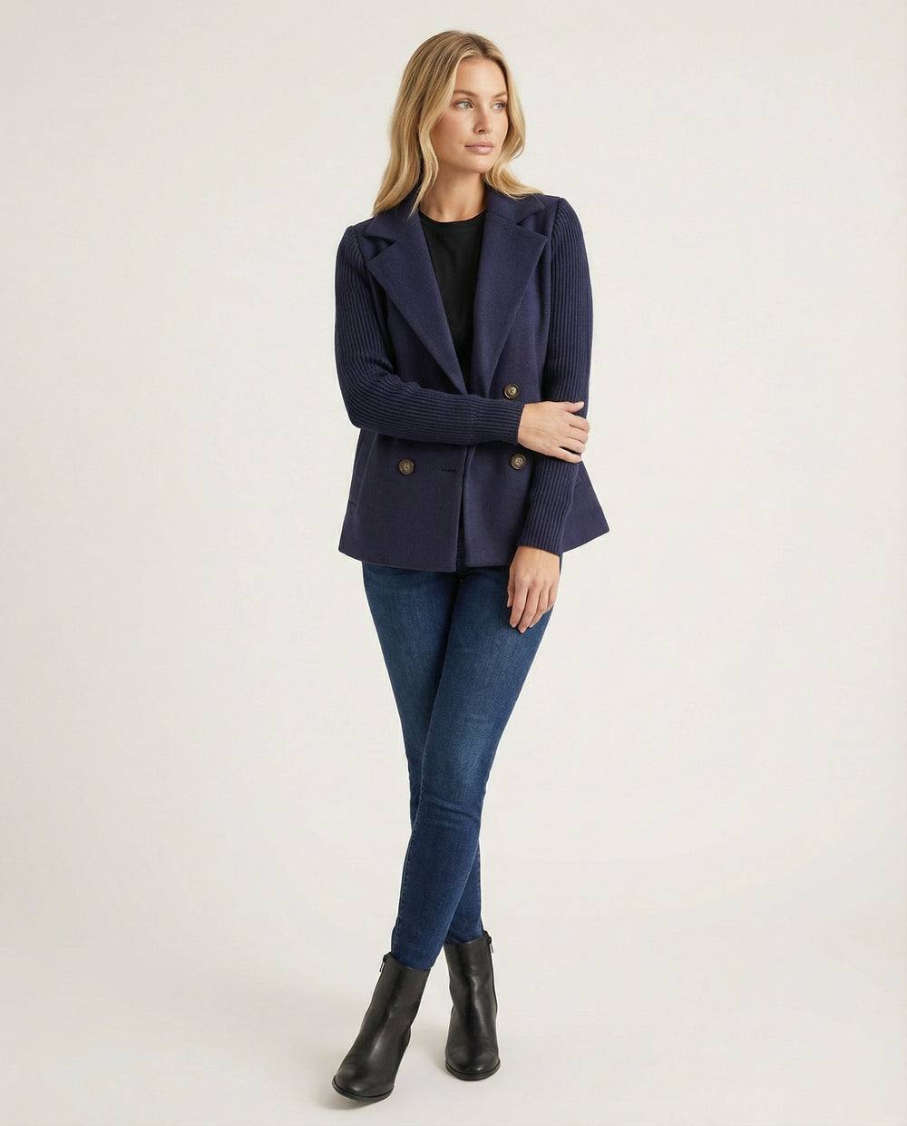 Damen Bouclé Blazer mit Strickärmeln