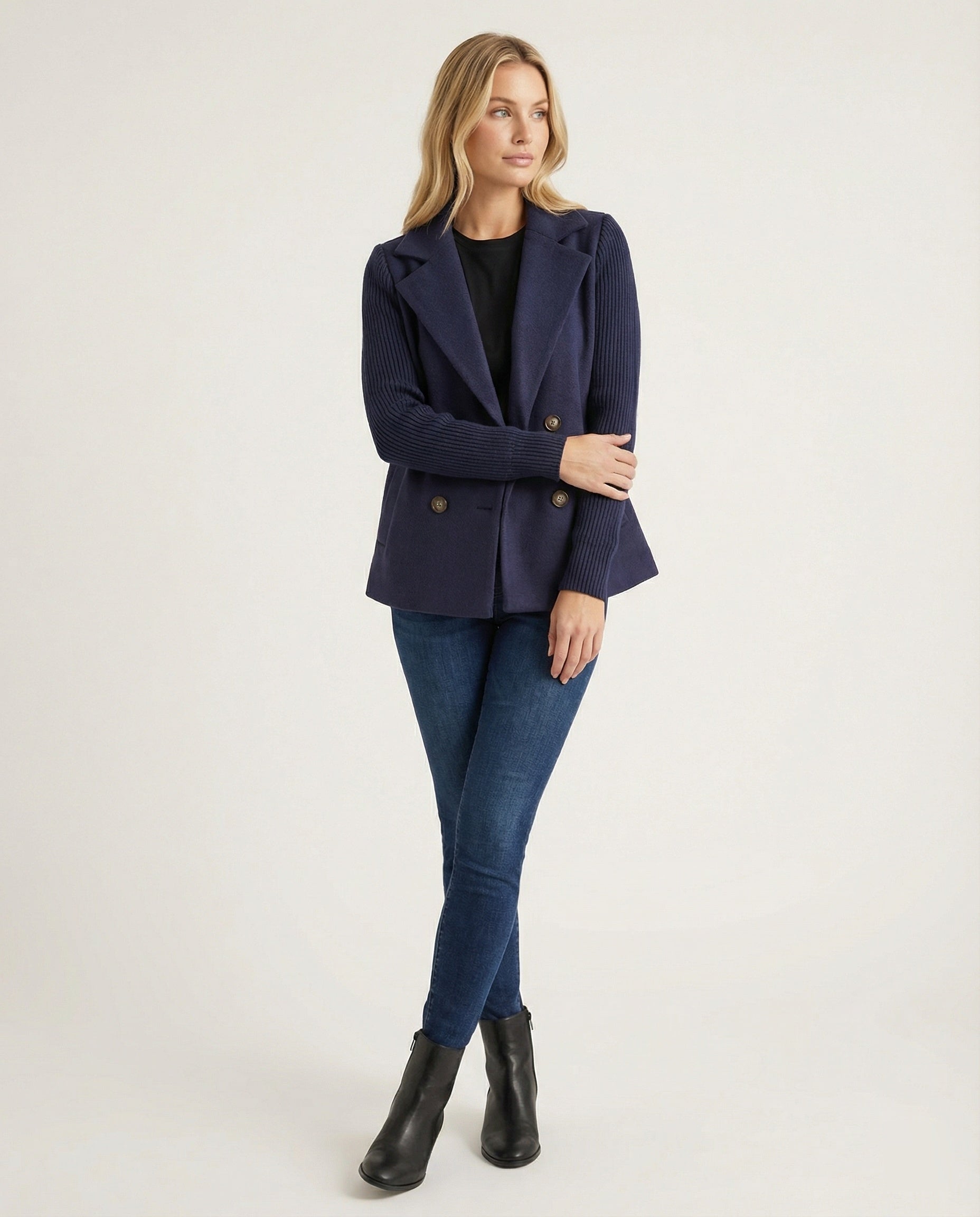 Damen Bouclé Blazer mit Strickärmeln