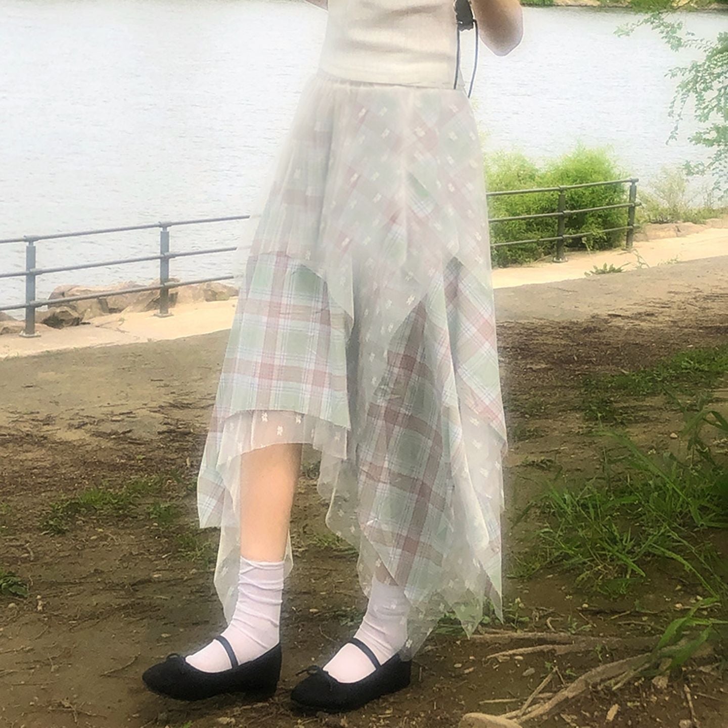 Damen Asymmetrischer Plissee-Rock mit transparentem Chiffonüberwurf und kariertem Design R&B