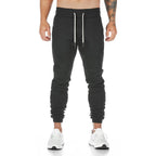 Herren Sportliche Jogginghose mit hochwertigem Stretch-Material und praktischen Taschen R&B