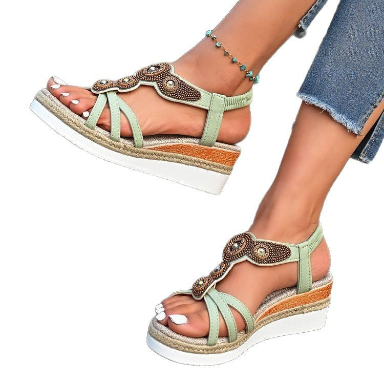 Damen Plateausandalen mit eleganten Perlen-Applikationen R&B