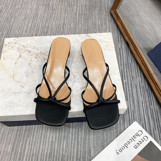 Damen elegante Sandaletten mit metallisch glänzendem Obermaterial und quadratischer Spitze R&B