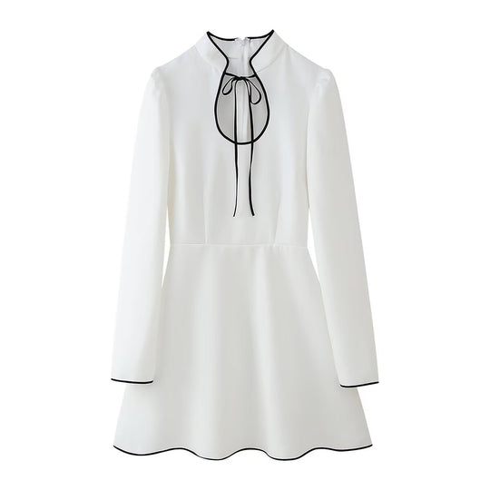 Damen elegantes Hemdkleid mit Rüschenkragen und Bindeakzent R&B