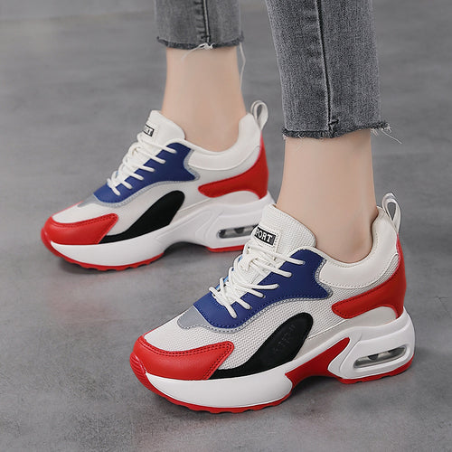 Damen nan dynamischer Retro-Sneaker mit sichtbarer Fersen-Dämpfung, strukturiertem Mesh-Obermaterial und Zuglasche R&B