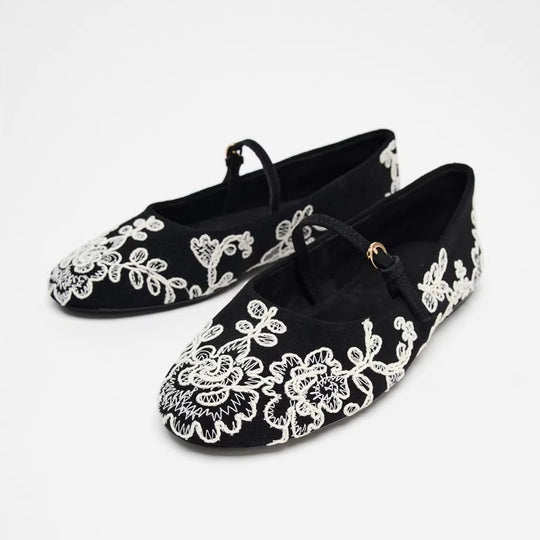 Damen Ballerinas mit verstellbarem Riemendesign und aufwendiger Blumenstickerei R&B