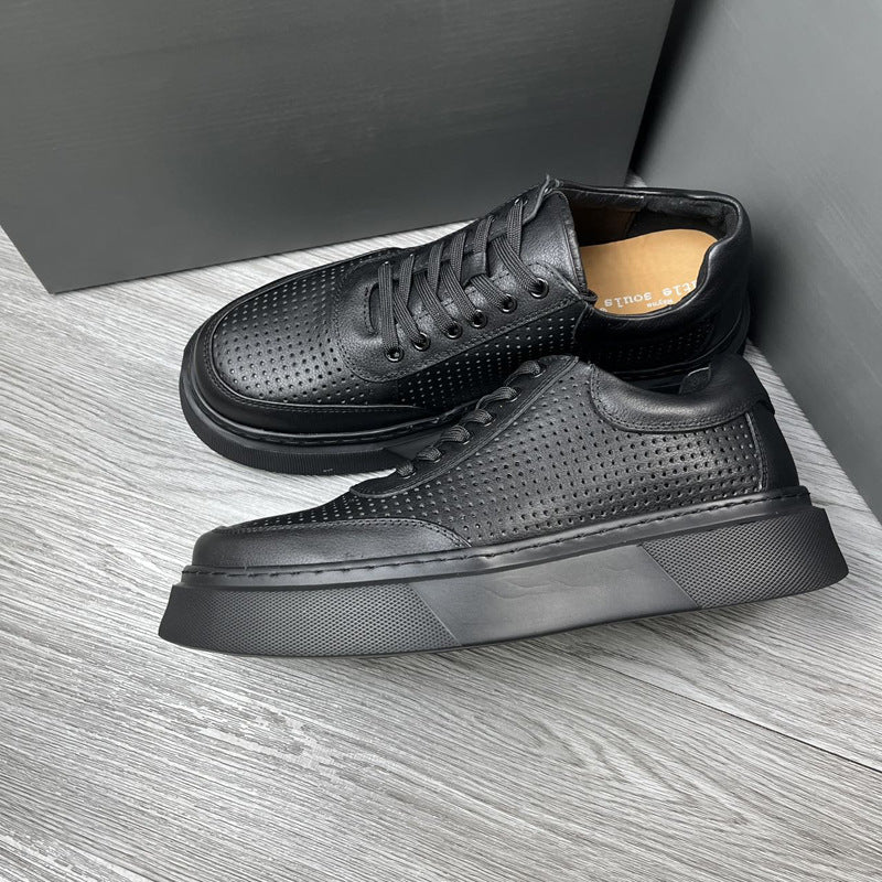 Damen zeitlose Sneakers mit perforierten Details