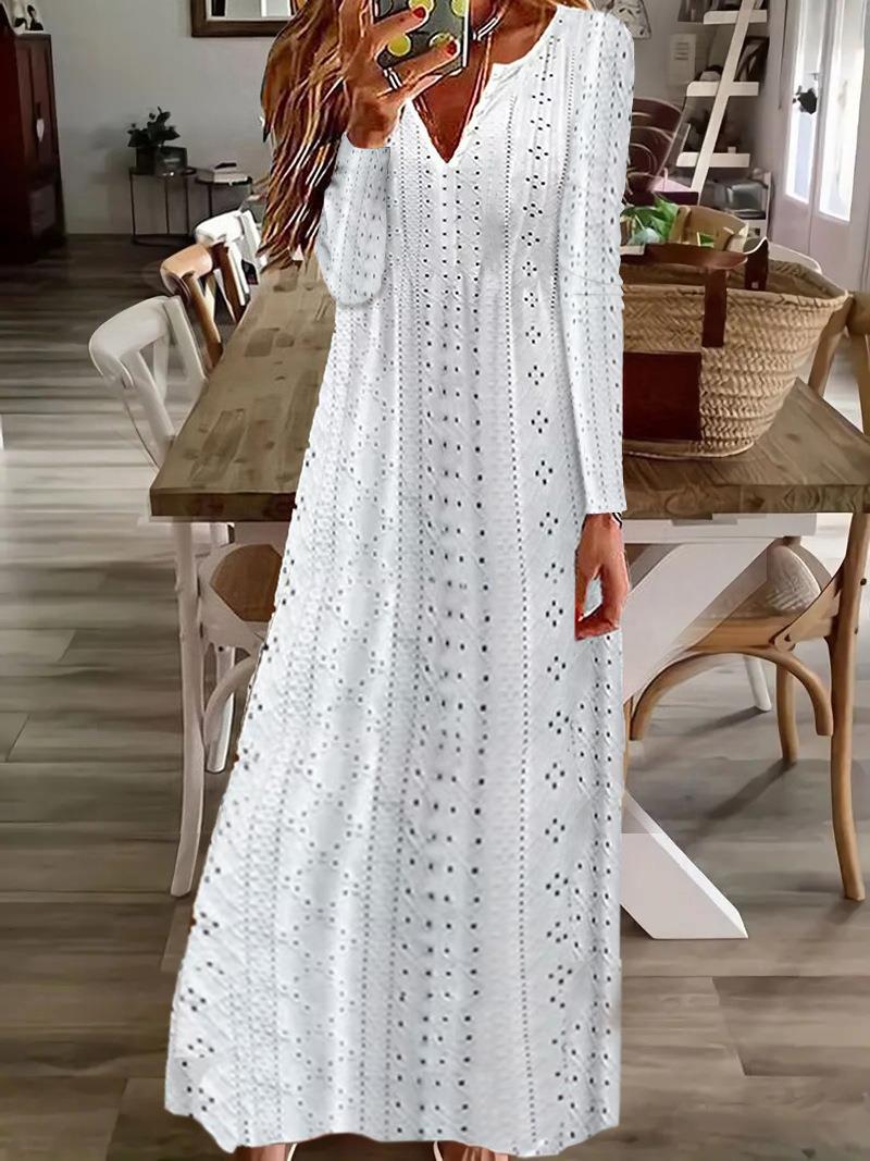Damen Maxikleid mit filigranem Lochmuster und V-Ausschnitt R&B