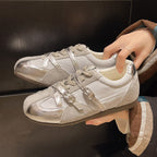 Damen Sneaker mit doppeltem Riemen und atmungsaktiver Oberflächenstruktur R&B
