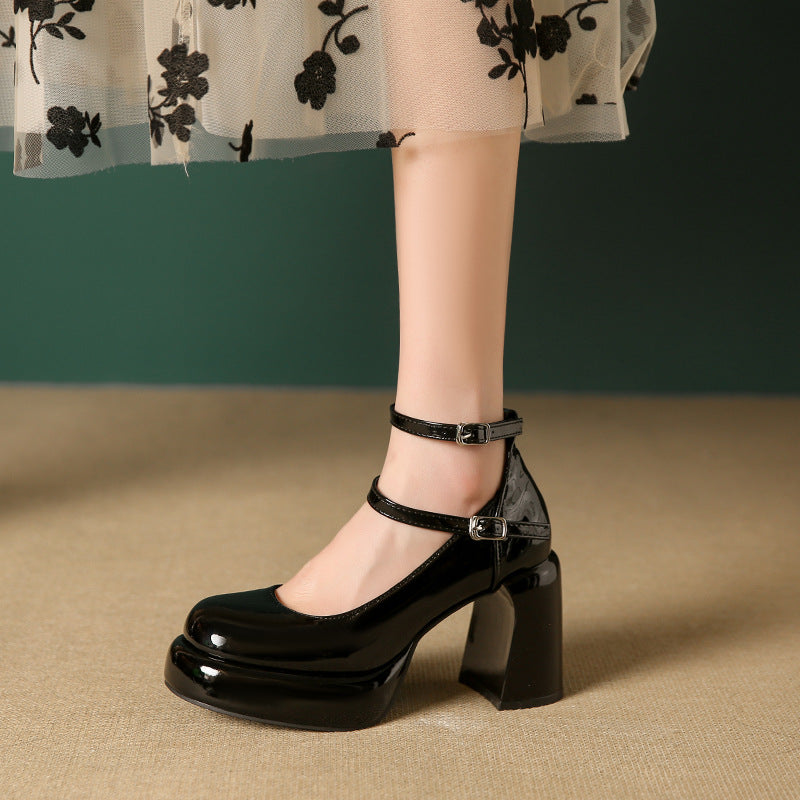 Damen Elegante Blockabsatz-Pumps mit verstellbarem Riemen R&B