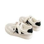 Damen Sneaker im sportlichen Retro-Look mit modischen Akzenten