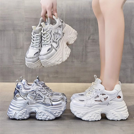 Damen Sportliche Plateau-Sneaker mit innovativem Oberflächen-Design R&B