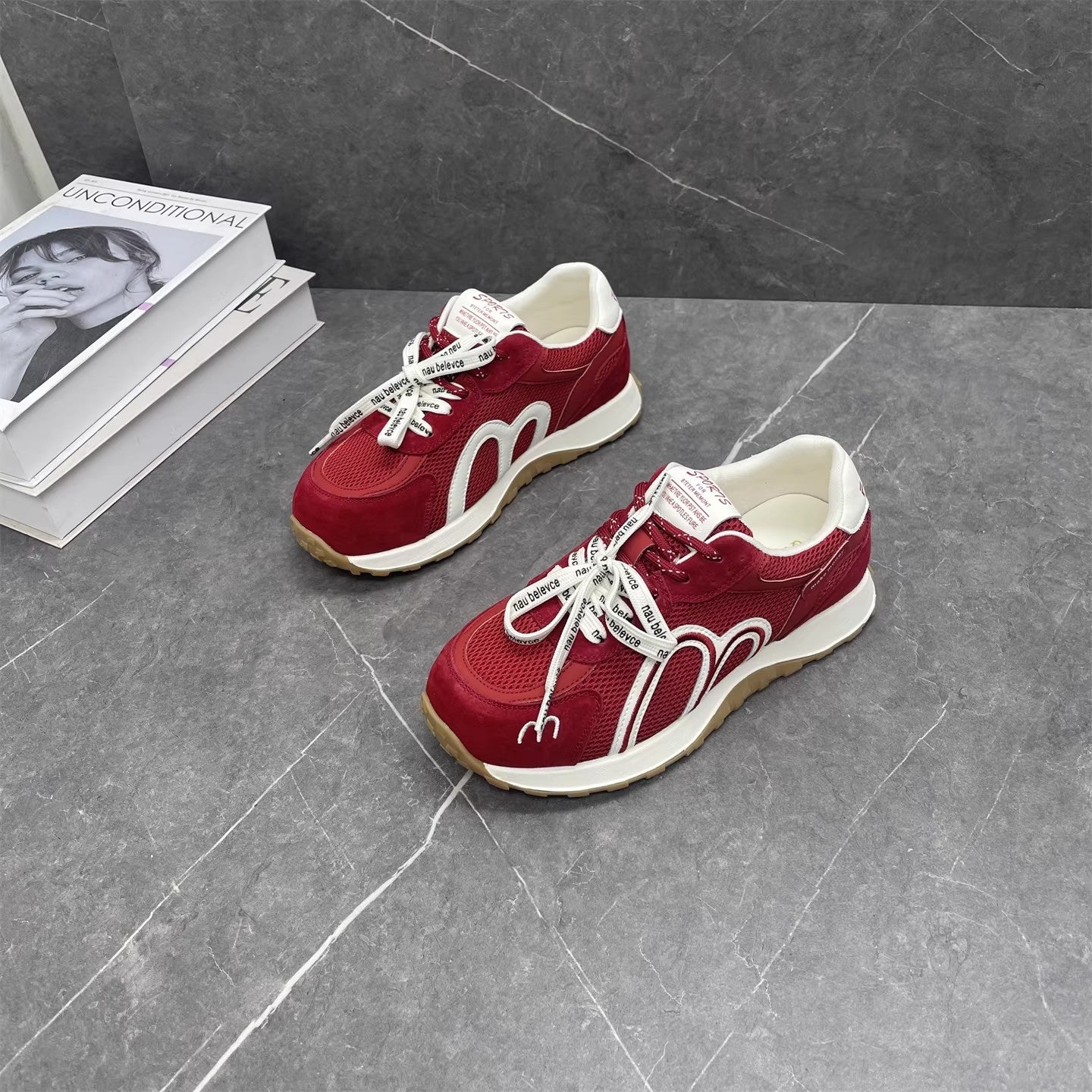 Damen Sportliche Sneakers mit atmungsaktivem Obermaterial und dämpfender Sohle R&B