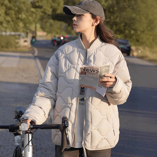 Damen wattierte Freizeitjacke mit gestepptem Design und praktischen Taschen R&B