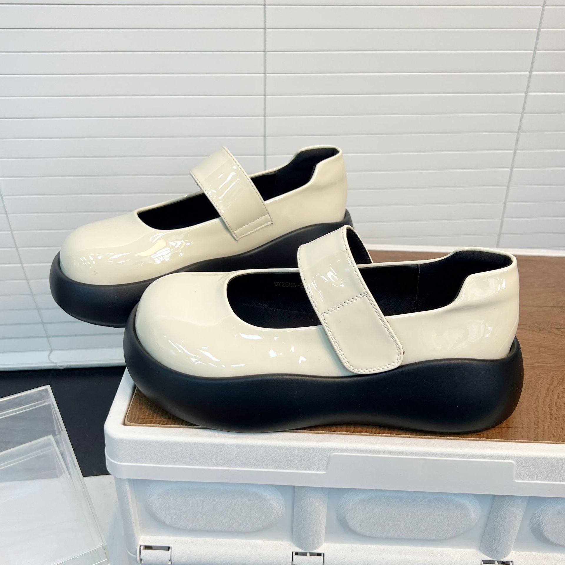 Damen Plateau Schnürschuhe mit praktischem Klettverschluss und trendigem Design R&B