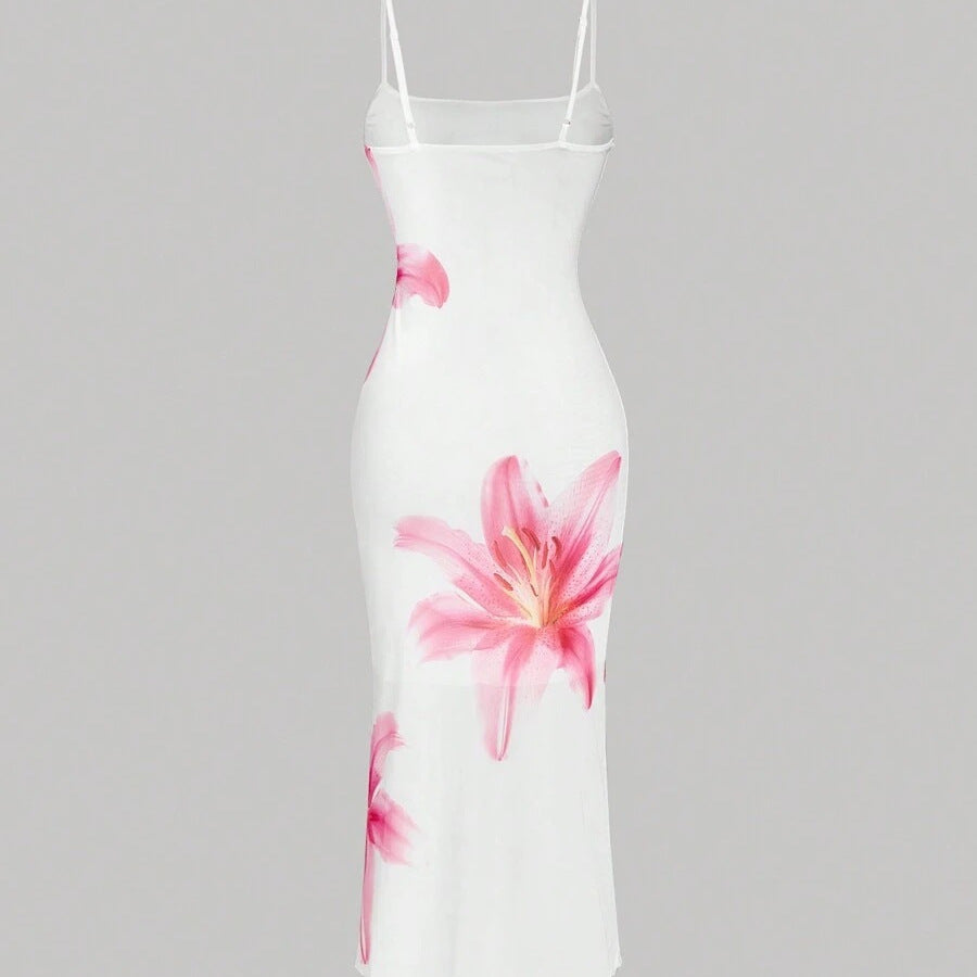 Damen sommerliches Blumenkleid mit feinen Spaghetti-Trägern und fließendem Schnitt R&B