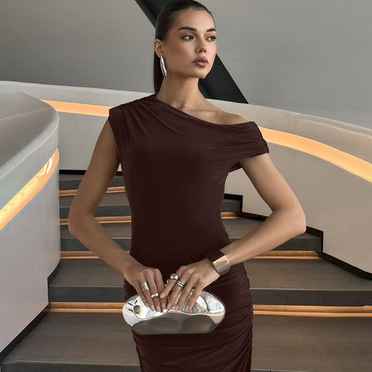 Damen Elegantes Maxikleid mit asymmetrischem Ausschnitt und Raffungen R&B