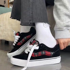 Damen Modische Sneakers mit kariertem Design und bequemem Fußbett