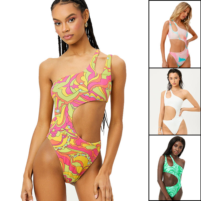 Damen Einteiliger Badeanzug mit innovativem Cut-Out und asymmetrischem Design R&B