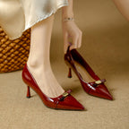 Damen elegante spitze Pumps mit modischem Riemen und komfortablem Absatz