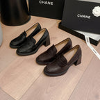 Damen Mokassin-Pumps mit blockiertem Absatz und modischem Lederlook R&B