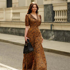 Damen Elegantes Maxikleid mit Blumenmuster und tailliertem Schnitt R&B