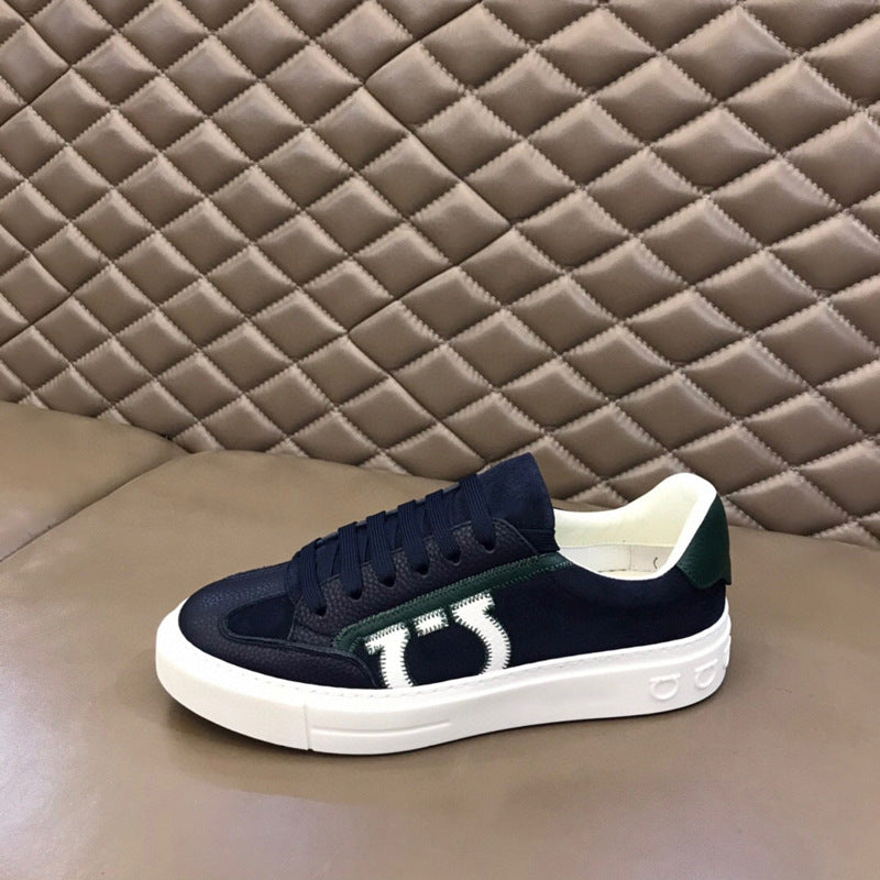 Damen Sportliche Sneakers mit auffälligem Logo-Detail und rutschfester Sohle R&B