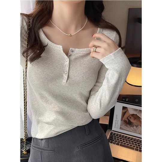 Damen Langarmshirt mit Knopfleiste und feiner Rippstruktur